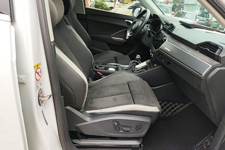 Used Audi Q3 2021 35 TFSI Fashion Dynamic Model Right Front Seat