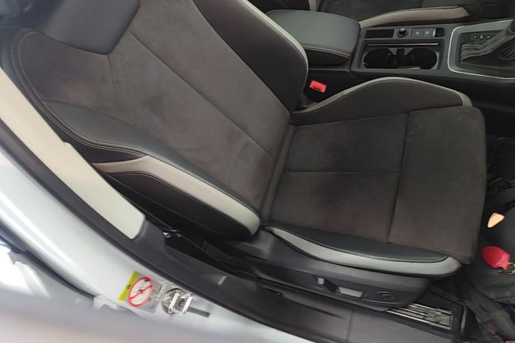 Used Audi Q3 2021 35 TFSI Progressive Dynamic Edition Right Front Seat