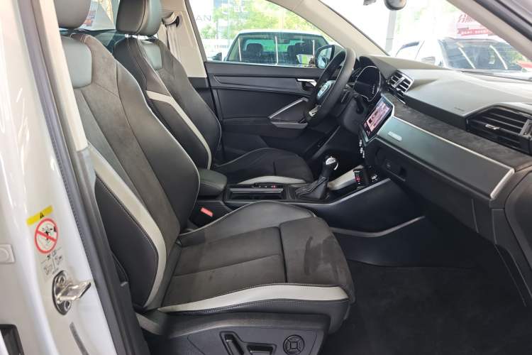 Used Audi Q3 2021 35 TFSI Fashion Dynamic Model Right Front Seat