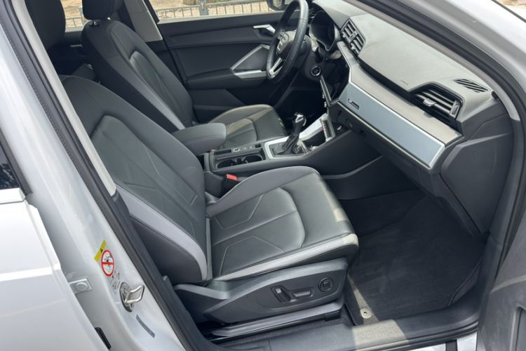 Used Audi Q3 2021 35 TFSI Advanced Style Edition Right Front Seat