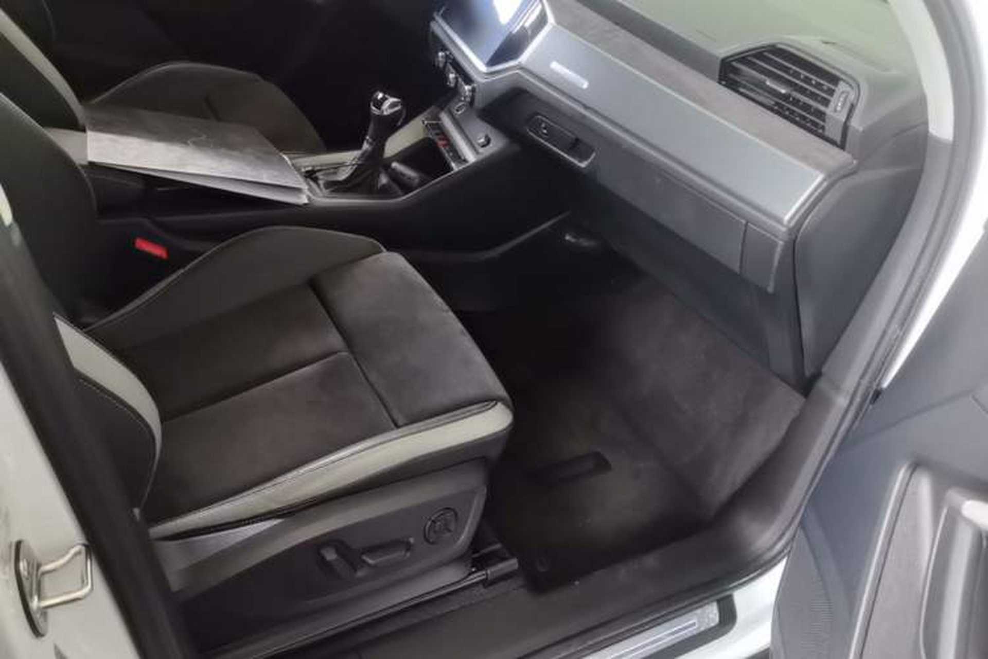 Used Audi Q3 2021 35 TFSI Fashion Dynamic Model Right Front Seat