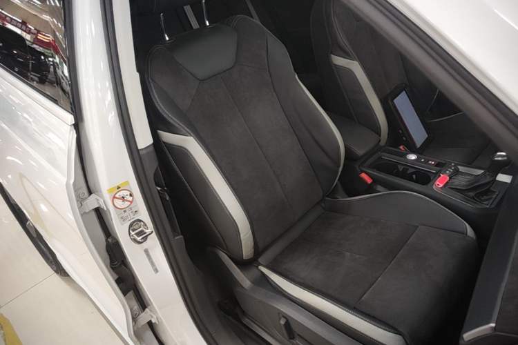 Used Audi Q3 2021 35 TFSI Fashion Dynamic Model Right Front Seat