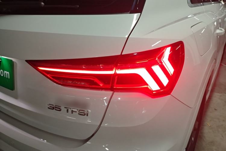 Used Audi Q3 2021 35 TFSI Progressive Dynamic Edition Right Rear Taillight