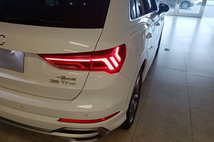 Used Audi Q3 2021 35 TFSI Fashion Dynamic Model Right Rear Taillight
