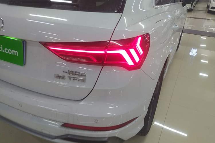 Used Audi Q3 2021 35 TFSI Fashion Dynamic Model Right Rear Taillight