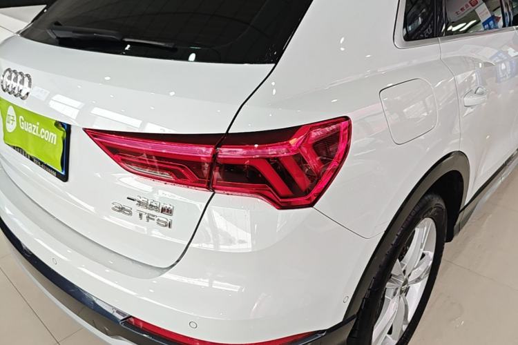 Used Audi Q3 2021 35 TFSI Fashionable and Elegant Model Right Rear Taillight