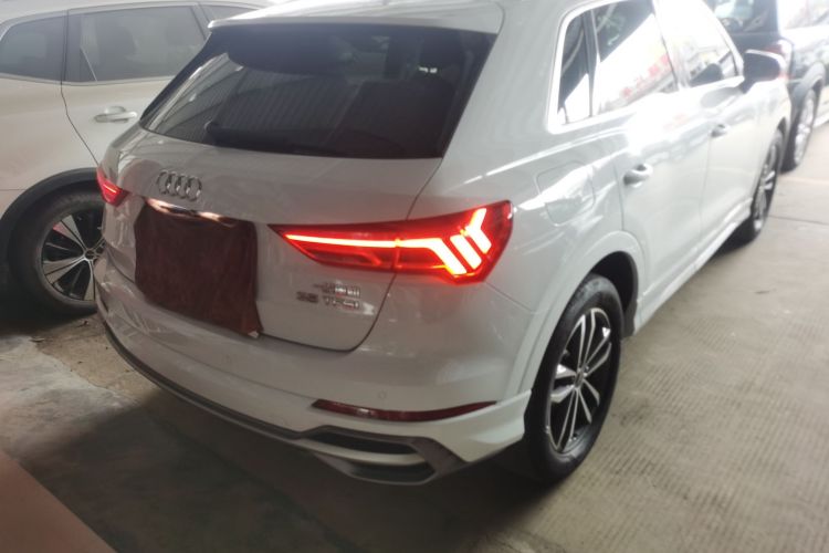 Used Audi Q3 2021 35 TFSI Progressive Dynamic Edition Right Rear Taillight
