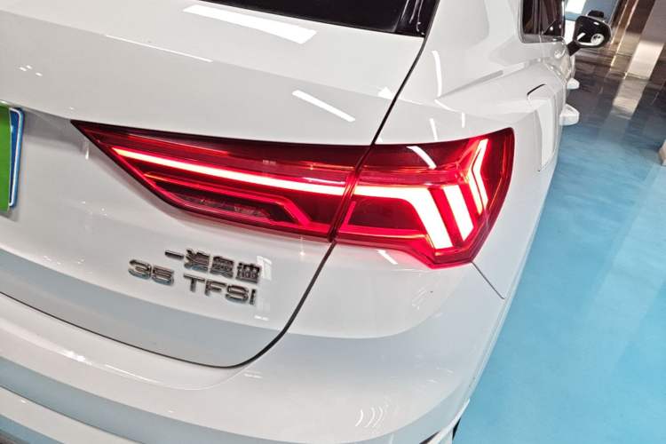 Used Audi Q3 2021 35 TFSI Fashion Dynamic Model Right Rear Taillight