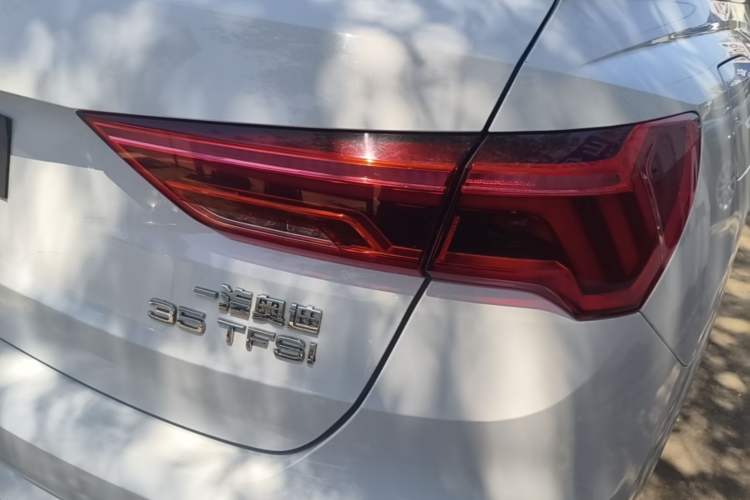 Used Audi Q3 2021 35 TFSI Progressive Dynamic Edition Right Rear Taillight