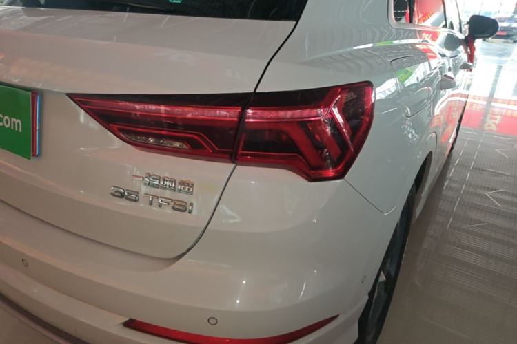 Used Audi Q3 2021 35 TFSI Fashion Dynamic Model Right Rear Taillight
