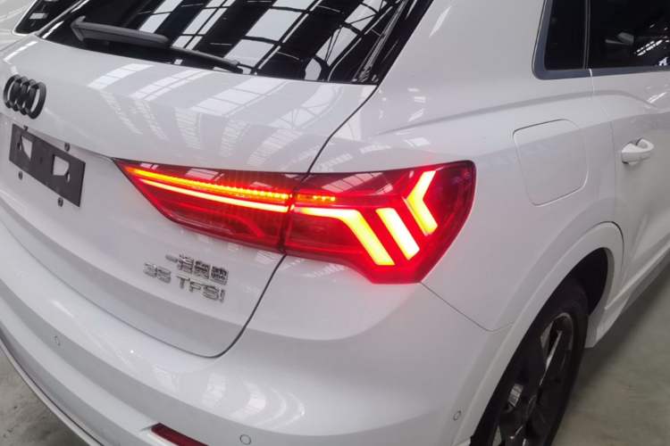 Used Audi Q3 2021 35 TFSI Fashion Dynamic Model Right Rear Taillight