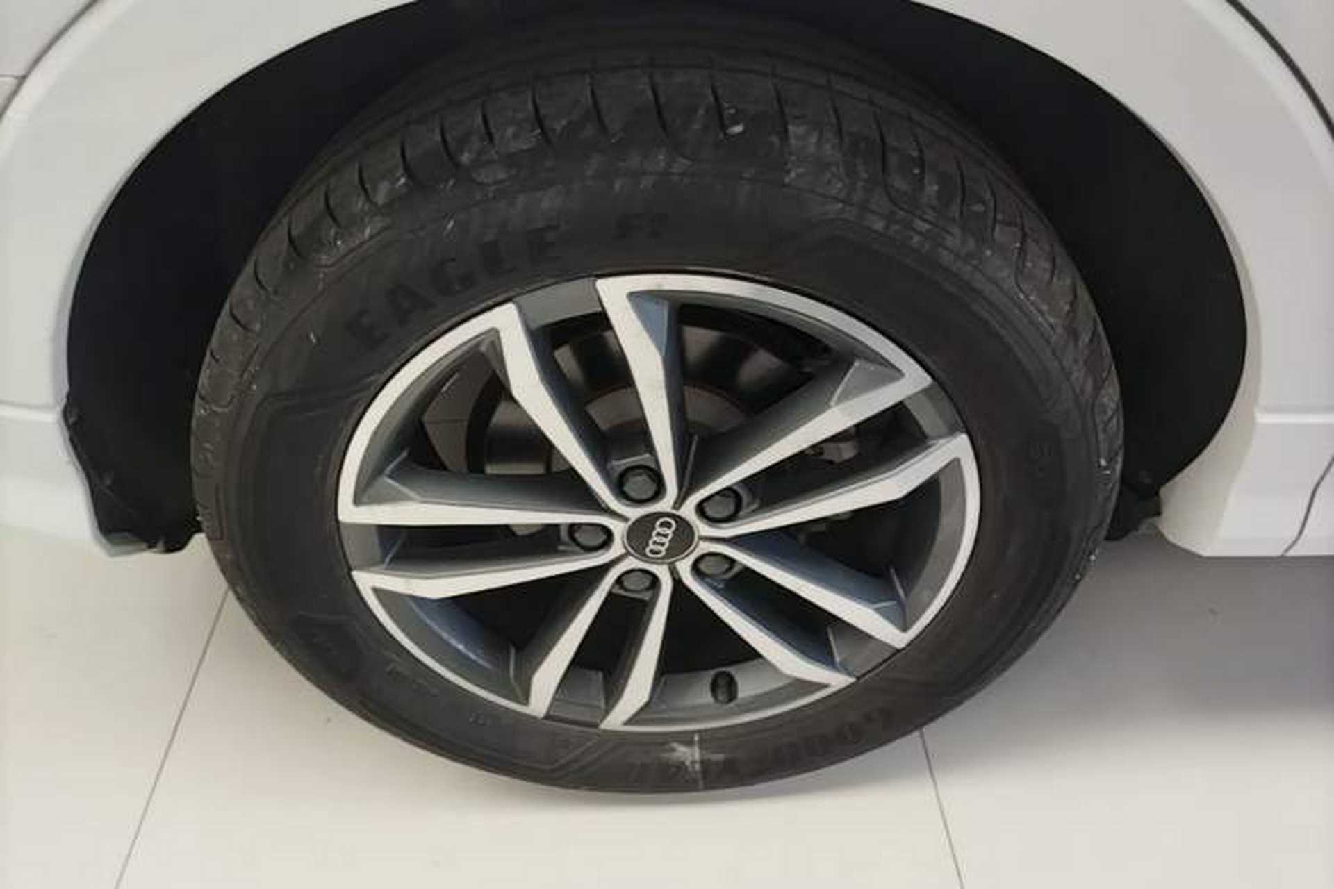 Used Audi Q3 2021 35 TFSI Progressive Dynamic Edition Right Rear Wheel Hub
