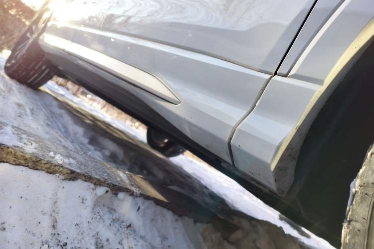 Used Audi Q3 2021 35 TFSI Progressive Dynamic Edition Right Side Sill