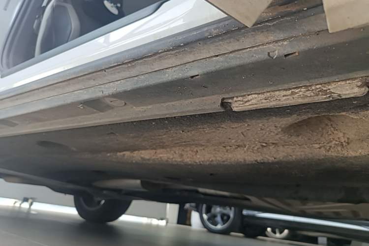 Used Audi Q3 2021 35 TFSI Progressive Dynamic Edition Right Side Sill