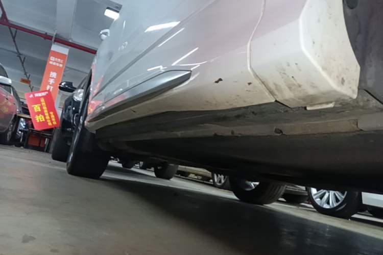 Used Audi Q3 2021 40 TFSI Fashion Dynamic Model Right Side Sill