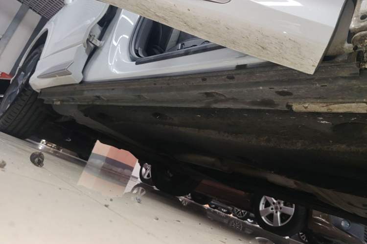 Used Audi Q3 2021 35 TFSI Fashion Dynamic Model Right Side Sill
