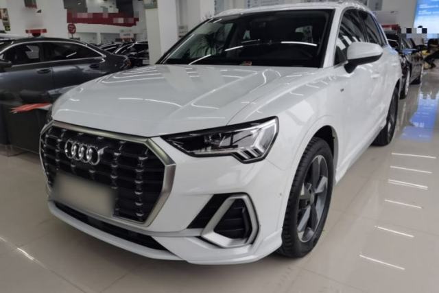 Used Audi Q3 2021 35 TFSI Fashion Dynamic Model