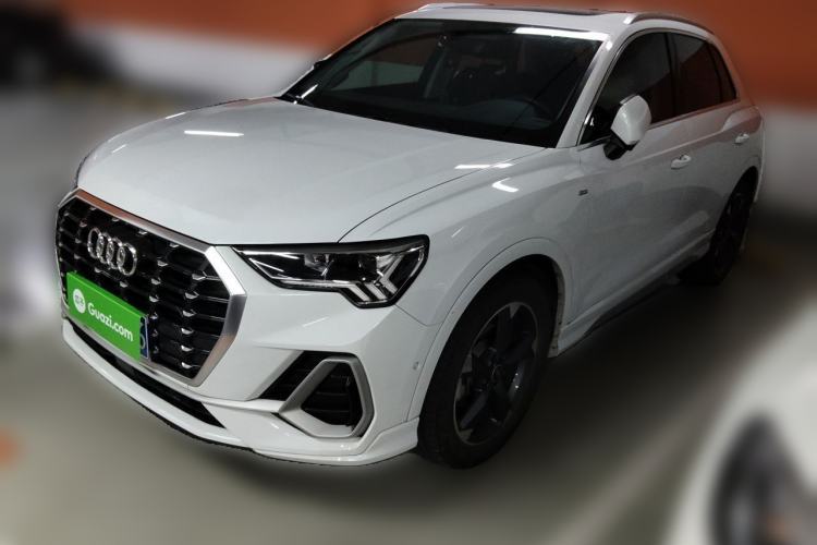 Used Audi Q3 2021 35 TFSI Fashion Dynamic Model Guazi used car, China used car export, Used car for sale, Used cars, Cheapest cars for sale