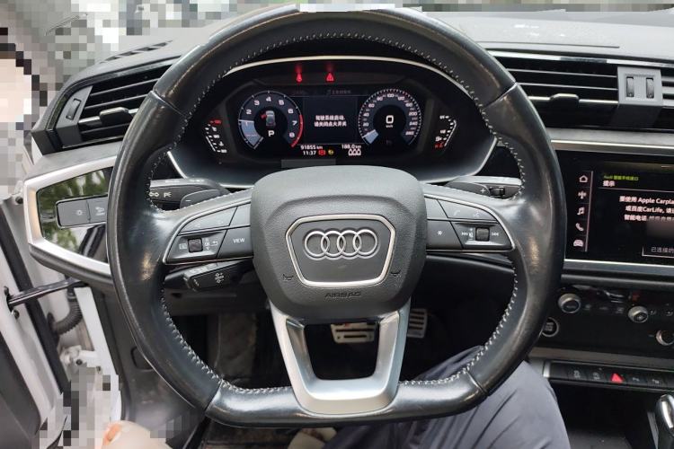 Used Audi Q3 2021 35 TFSI Fashion Dynamic Model Steering Wheel