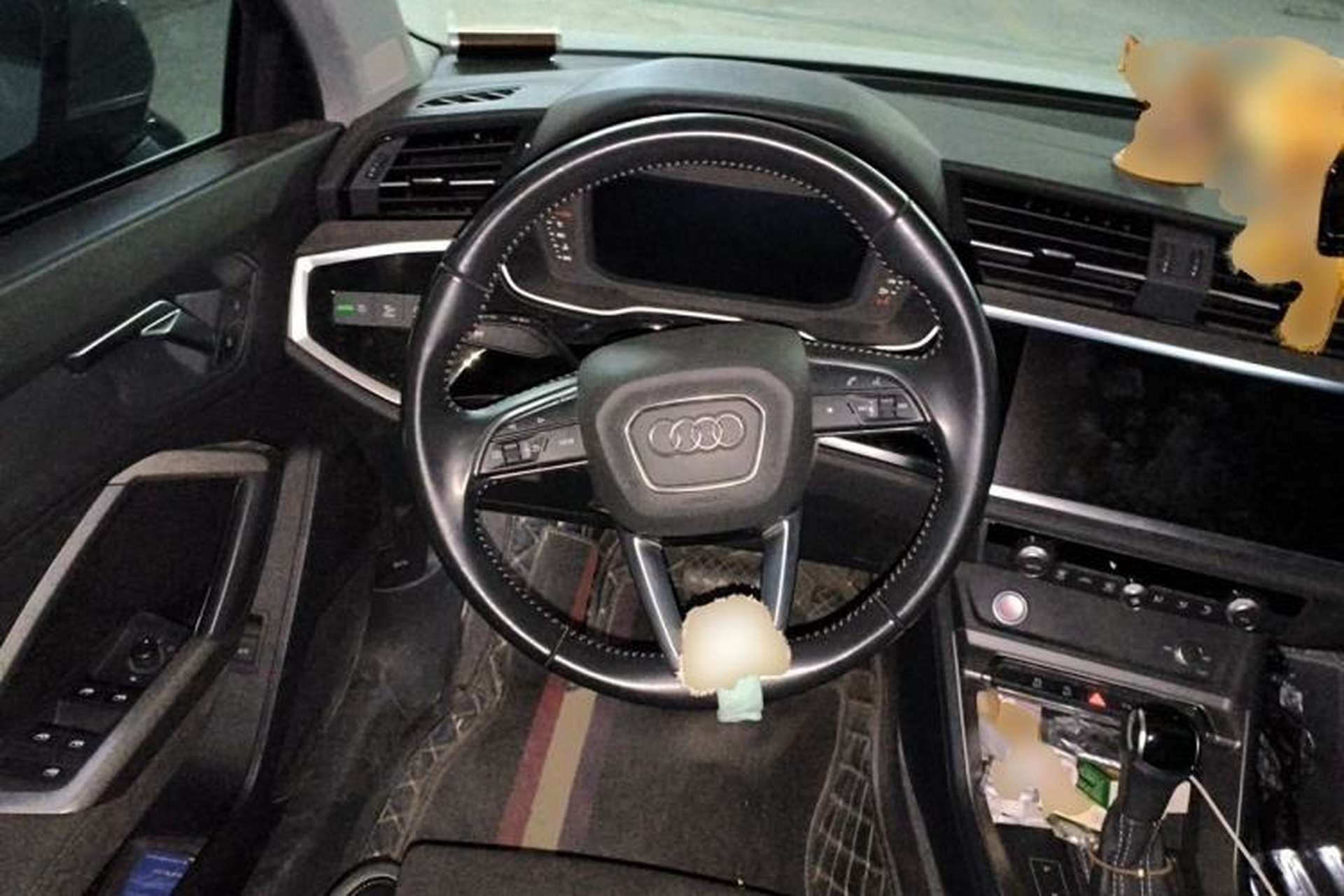 Used Audi Q3 2021 35 TFSI Progressive Dynamic Edition Steering Wheel