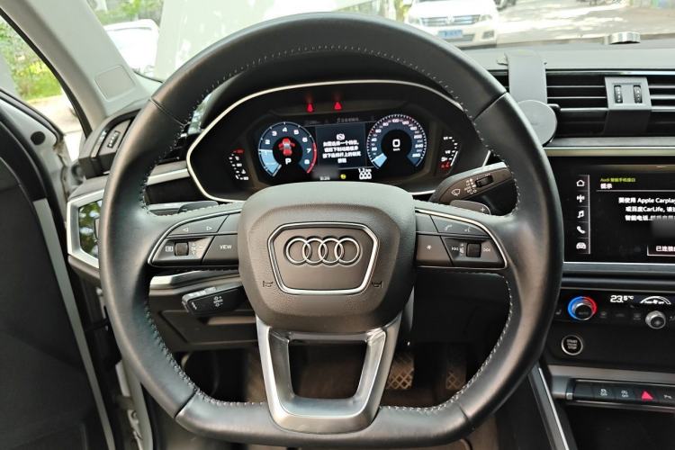 Used Audi Q3 2021 35 TFSI Progressive Dynamic Edition Steering Wheel