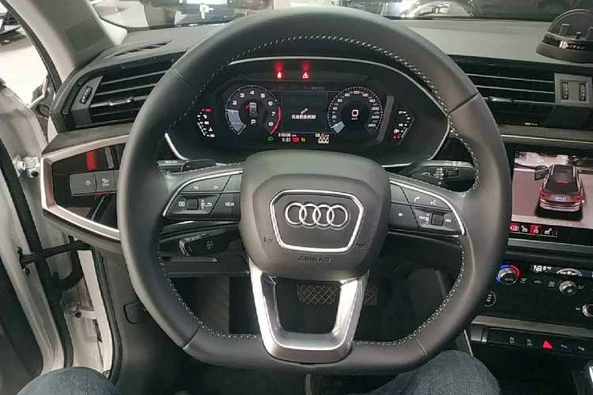 Used Audi Q3 2021 35 TFSI Fashion Dynamic Model Steering Wheel