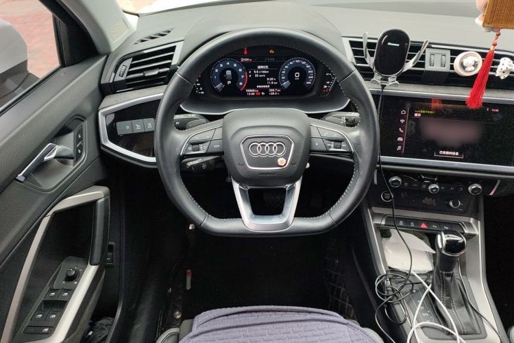 Used Audi Q3 2021 35 TFSI Fashion Dynamic Model Steering Wheel