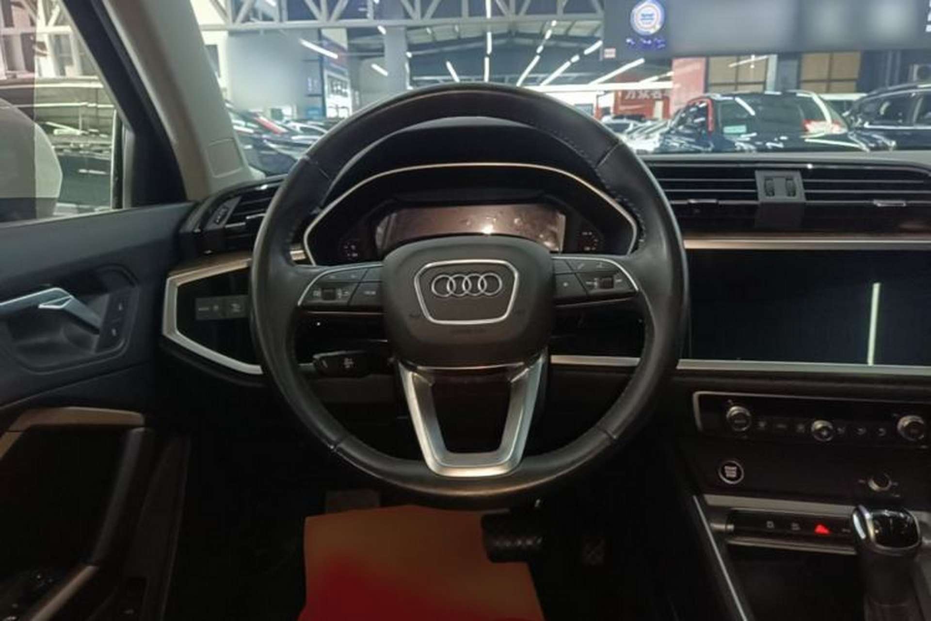 Used Audi Q3 2021 35 TFSI Fashionable and Elegant Model Steering Wheel