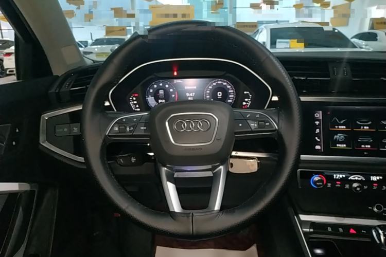 Used Audi Q3 2021 35 TFSI Advanced Style Edition Steering Wheel