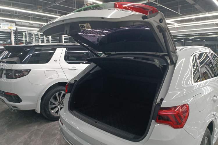 Used Audi Q3 2021 40 TFSI Fashion Dynamic Model Trunk