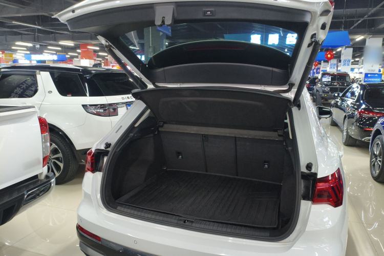 Used Audi Q3 2021 35 TFSI Advanced Style Edition Trunk