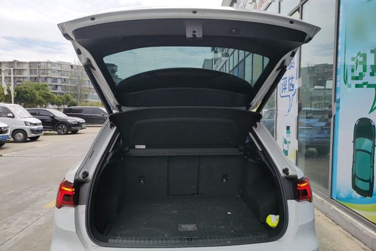 Used Audi Q3 2021 35 TFSI Progressive Dynamic Edition Trunk