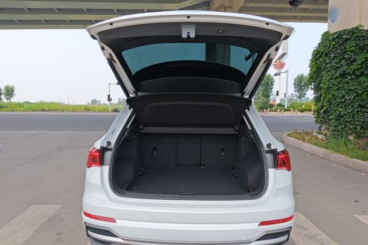 Used Audi Q3 2021 35 TFSI Progressive Dynamic Edition Trunk