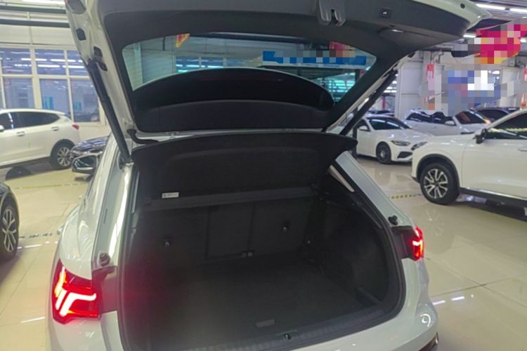 Used Audi Q3 2021 35 TFSI Advanced Style Edition Trunk