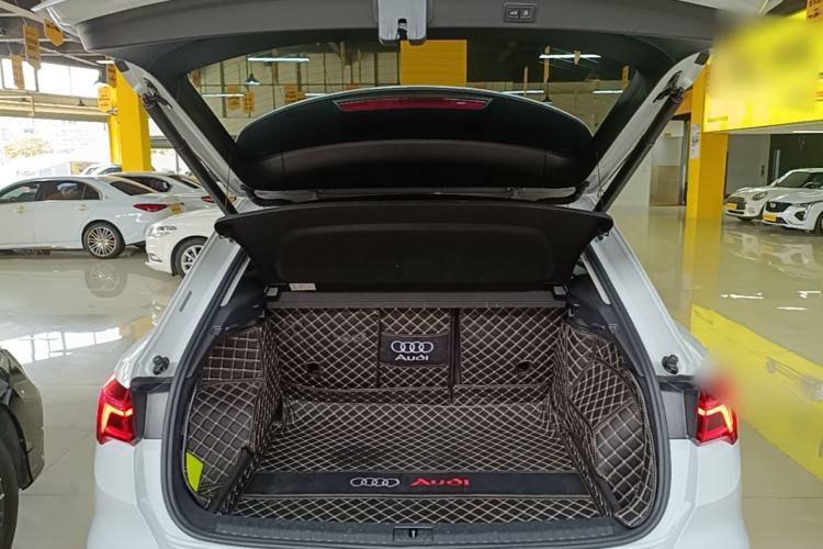 Used Audi Q3 2021 35 TFSI Fashion Dynamic Model Trunk