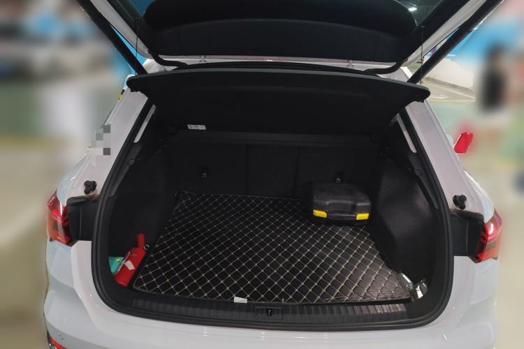 Used Audi Q3 2021 35 TFSI Fashionable and Elegant Model Trunk
