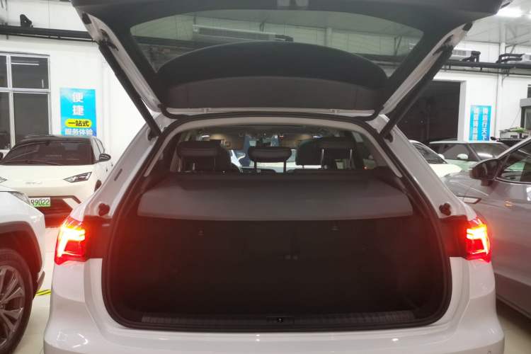Used Audi Q3 2021 40 TFSI Fashion Dynamic Model Trunk