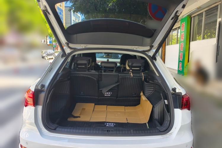 Used Audi Q3 2021 35 TFSI Progressive Dynamic Edition Trunk