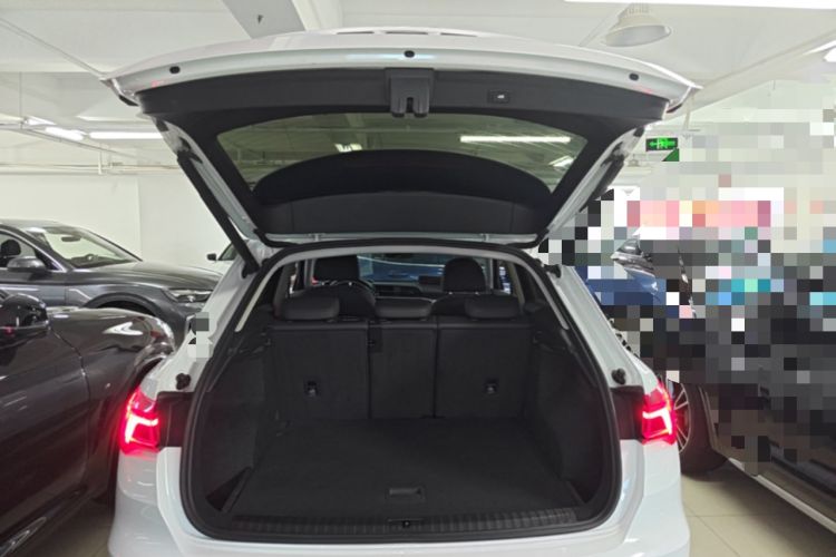 Used Audi Q3 2021 35 TFSI Advanced Style Edition Trunk
