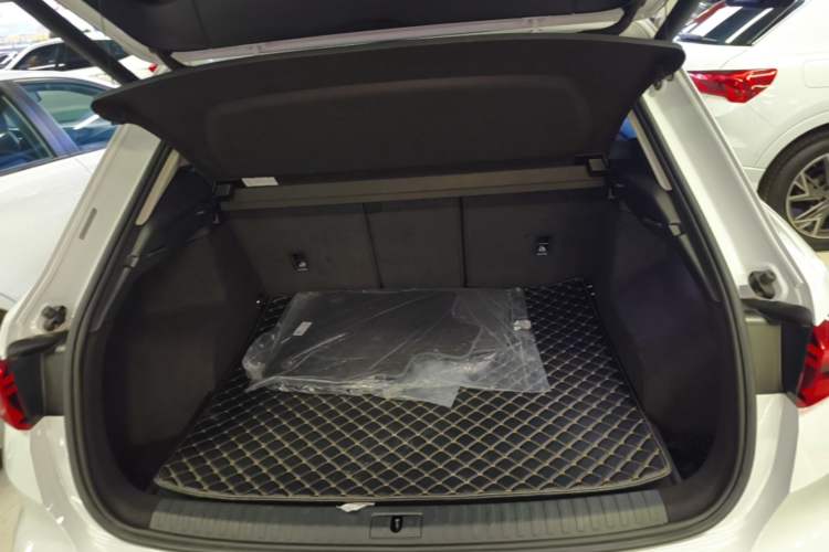 Used Audi Q3 2021 35 TFSI Progressive Dynamic Edition Trunk