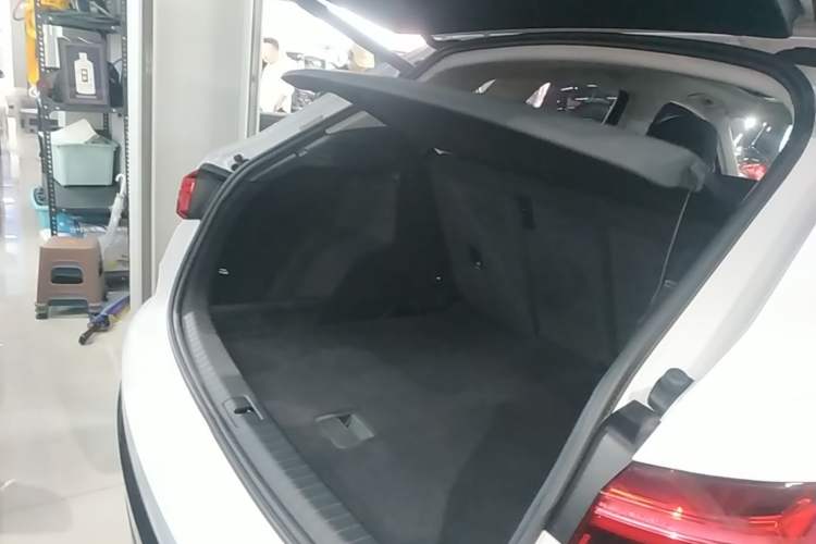 Used Audi Q3 2021 35 TFSI Advanced Style Edition Trunk