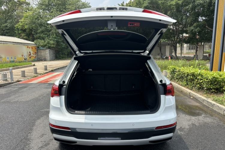 Used Audi Q3 2021 35 TFSI Advanced Style Edition Trunk