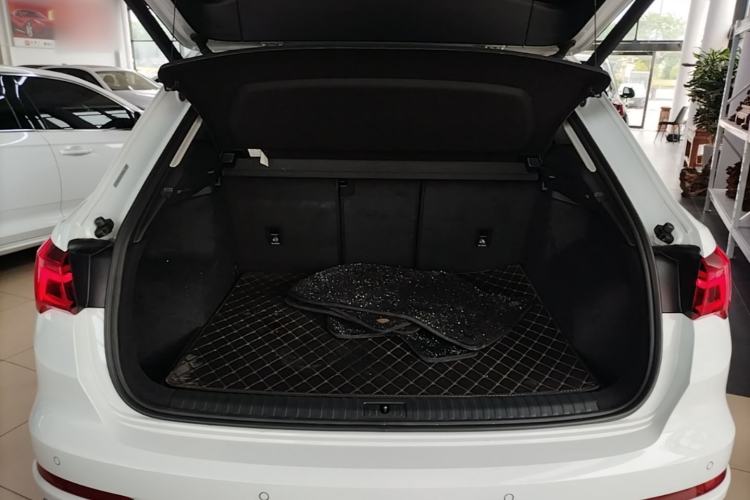 Used Audi Q3 2021 35 TFSI Progressive Dynamic Edition Trunk