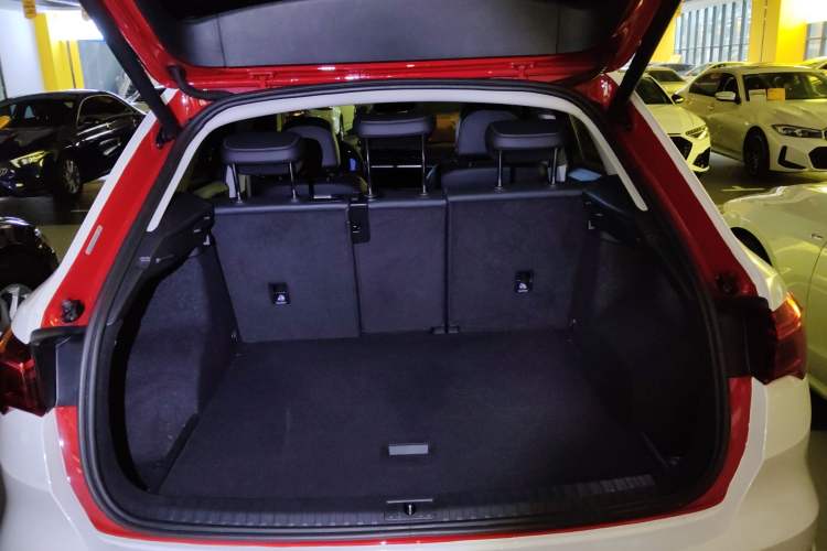 Used Audi Q3 2021 35 TFSI Fashion Dynamic Model Trunk