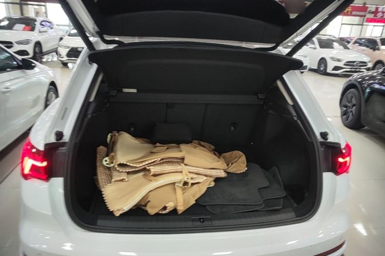 Used Audi Q3 2021 35 TFSI Fashion Dynamic Model Trunk