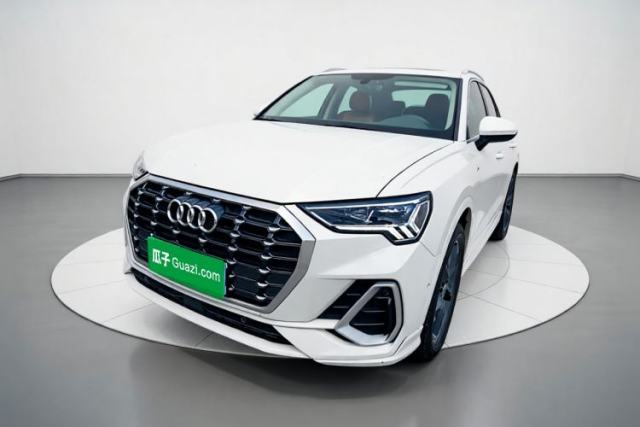 Used Audi Q3 2021 35 TFSI Fashion Dynamic Model