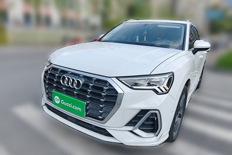 Used Audi Q3 2021 35 TFSI Fashion Dynamic Model Guazi used car, China used car export, Used car for sale, Used cars, Cheapest cars for sale