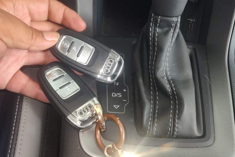 Used Audi Q3 2021 35 TFSI Progressive Dynamic Edition Vehicle Key