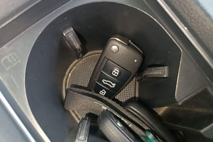 Used Audi Q3 2021 35 TFSI Progressive Dynamic Edition Vehicle Key