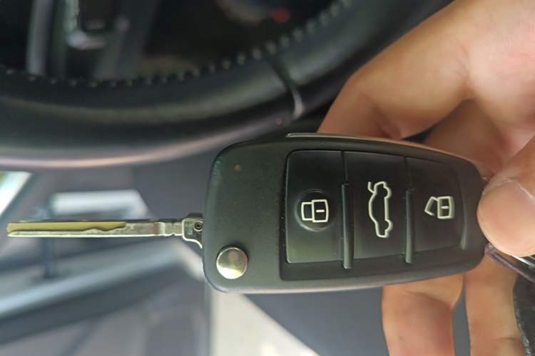 Used Audi Q3 2021 35 TFSI Progressive Dynamic Edition Vehicle Key